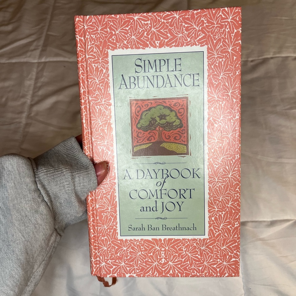 Simple Abundance by Sarah Ban Breathnach